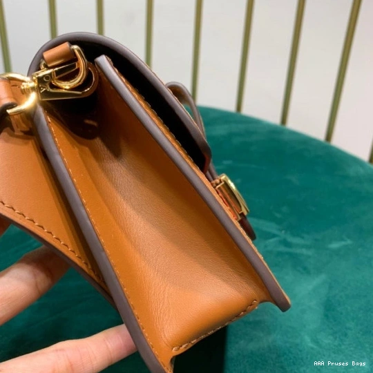 AAA Replica Ru BUMBAG VUITTON DAUPHINE LOUIS 0726